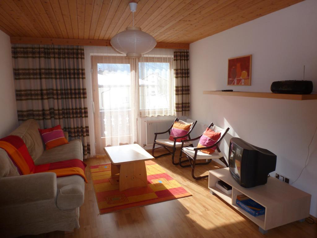 Haus Lorea Apartamento Nassereith Quarto foto