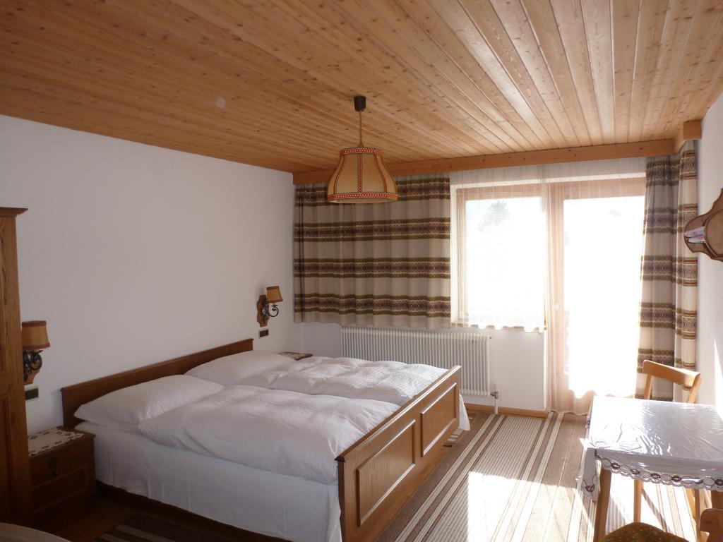 Haus Lorea Apartamento Nassereith Quarto foto