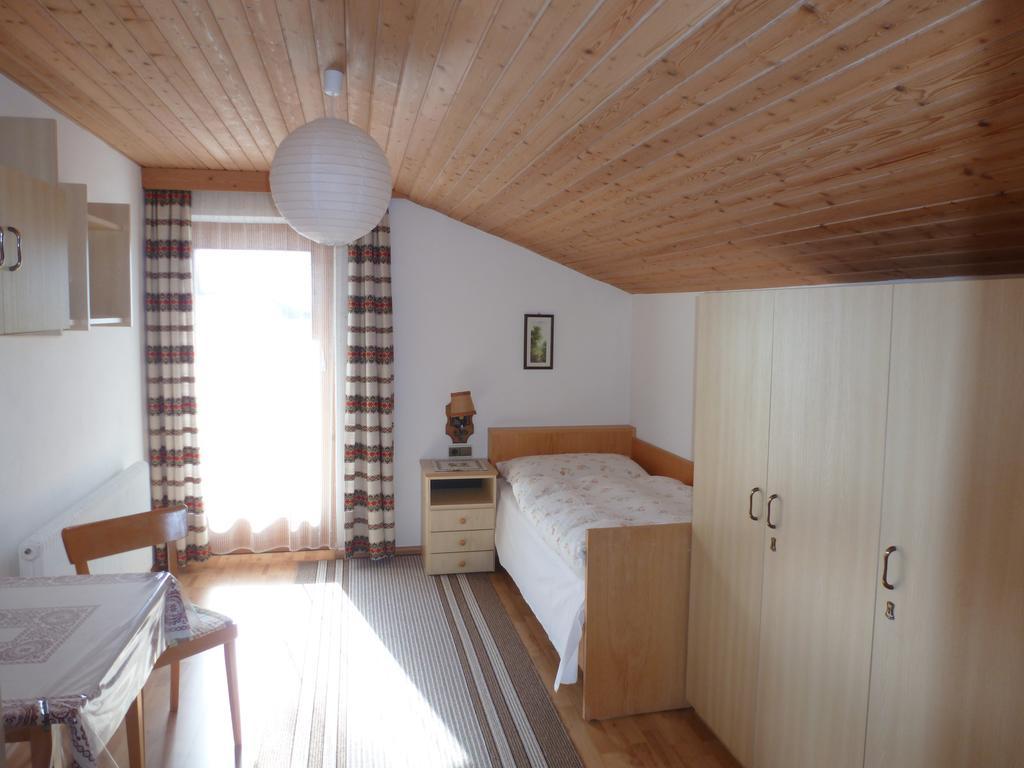 Haus Lorea Apartamento Nassereith Quarto foto